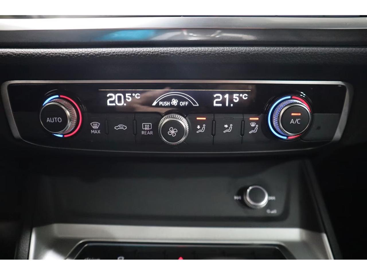 Audi Q3 45 TFSI e S tronic