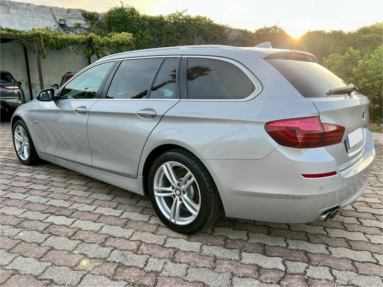 Bmw 520 520d xDrive Touring Msport