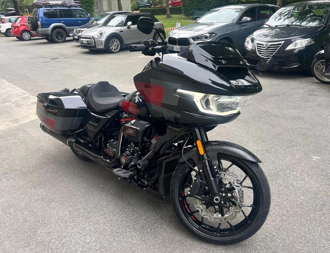 Harley-davidson CVO Road Glide ST