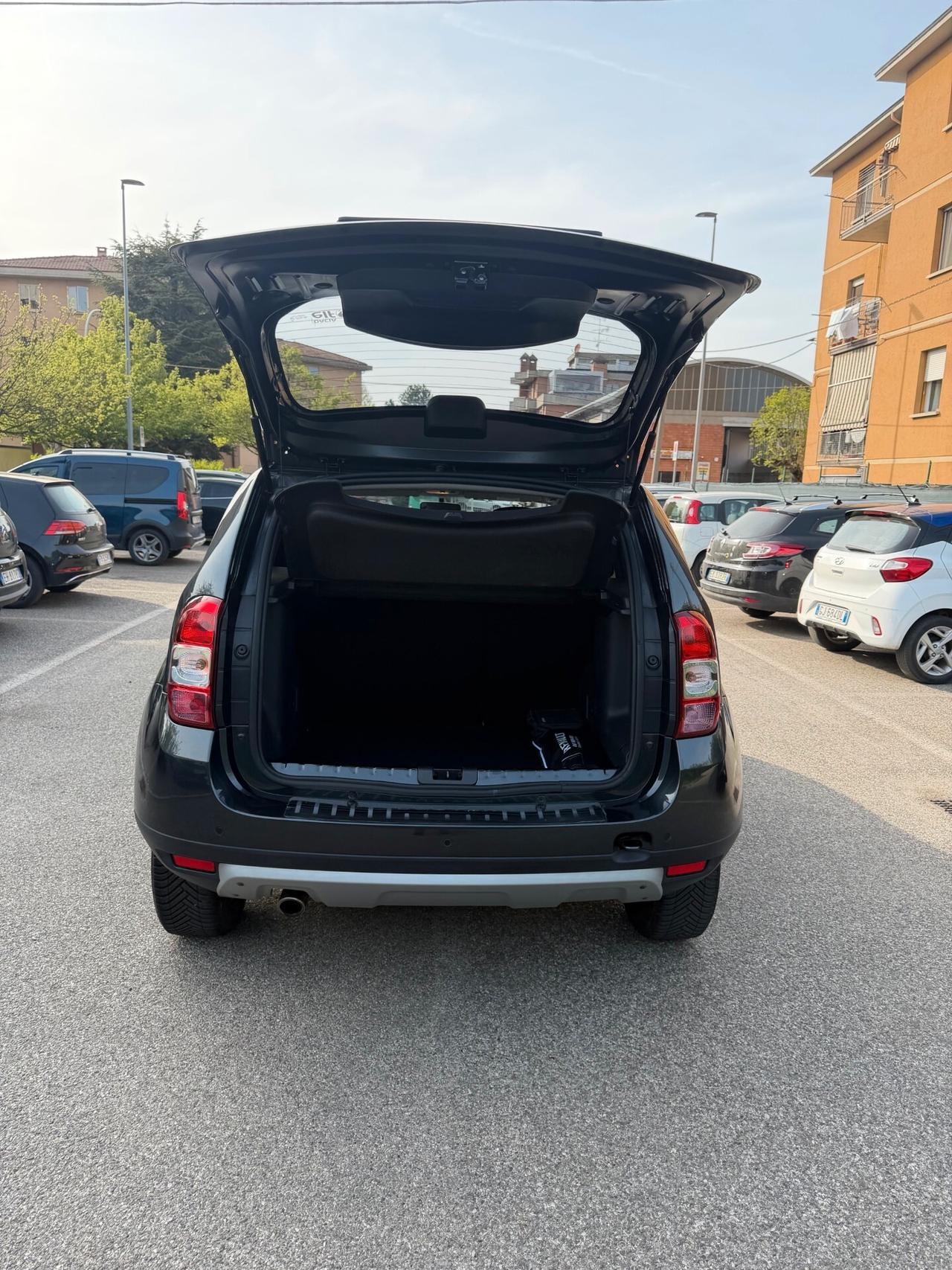 Dacia Duster 1.6 Gpl - NAV. - NEOP. - 12 MESI DI GARANZIA -