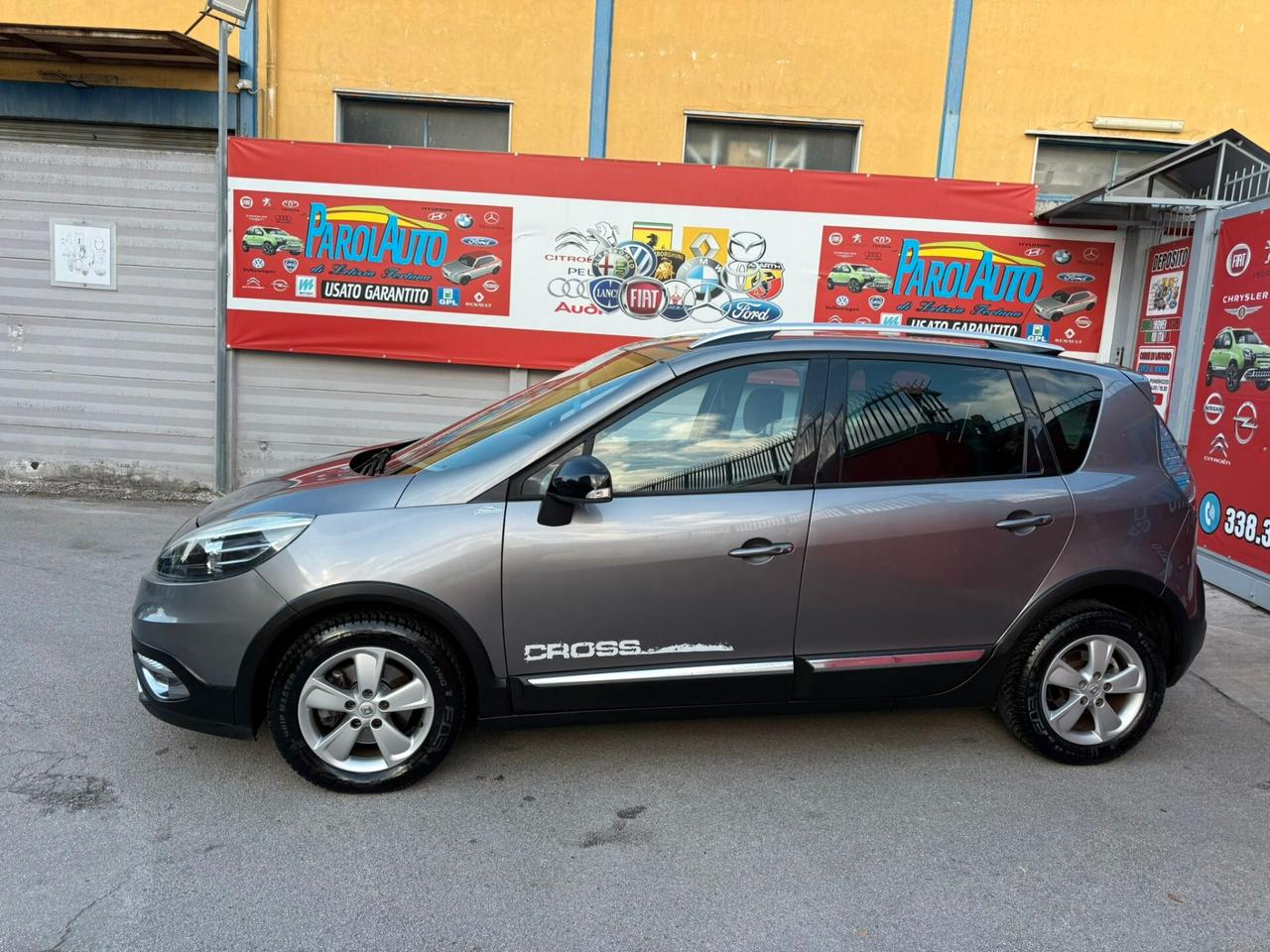 Renault Scenic XMod Cross 1.5 dCi 110cv - 2014