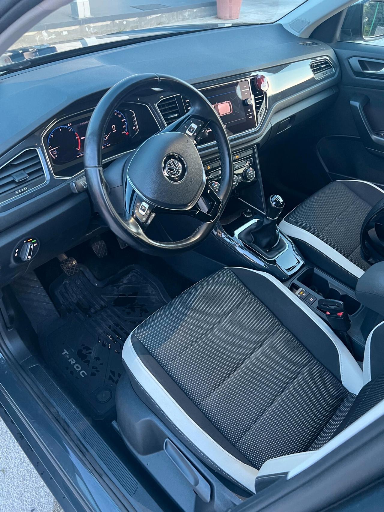 Volkswagen T-Roc 1.6 TDI SCR Advanced BlueMotion Technology