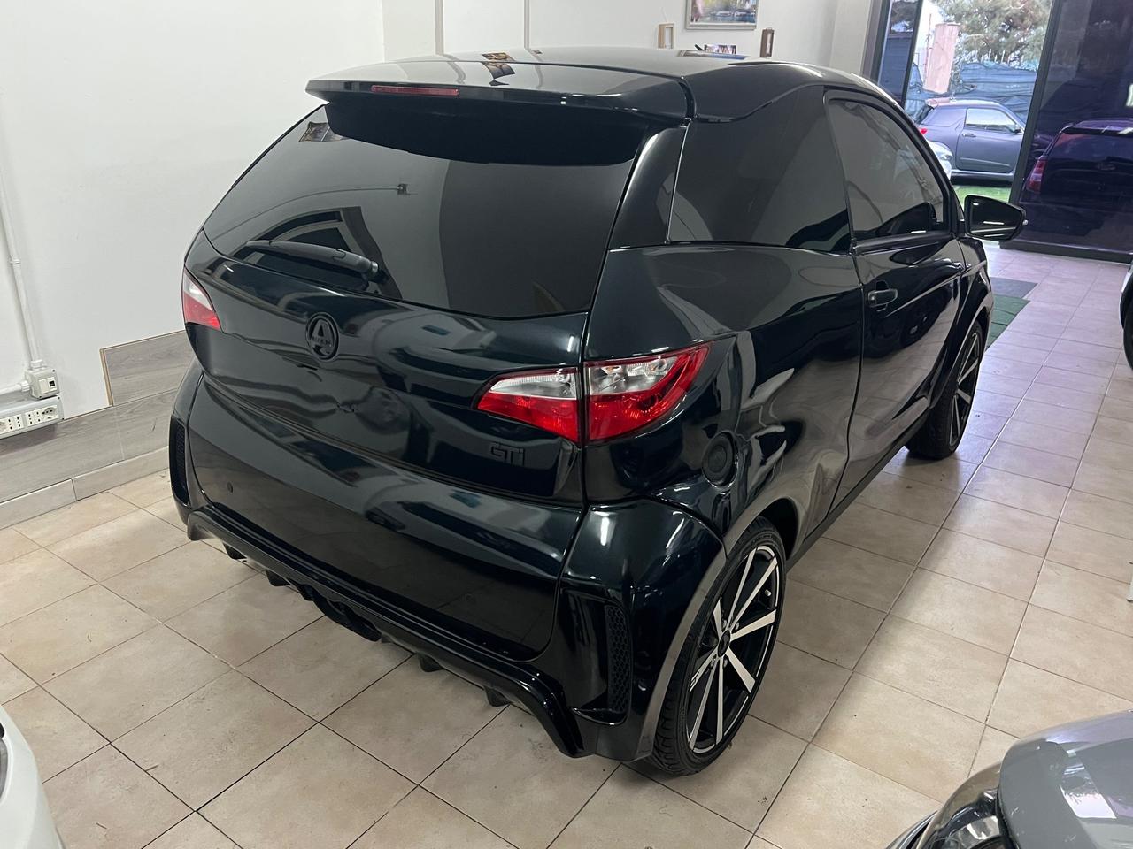 Aixam gti emotion black 2021 15000 km