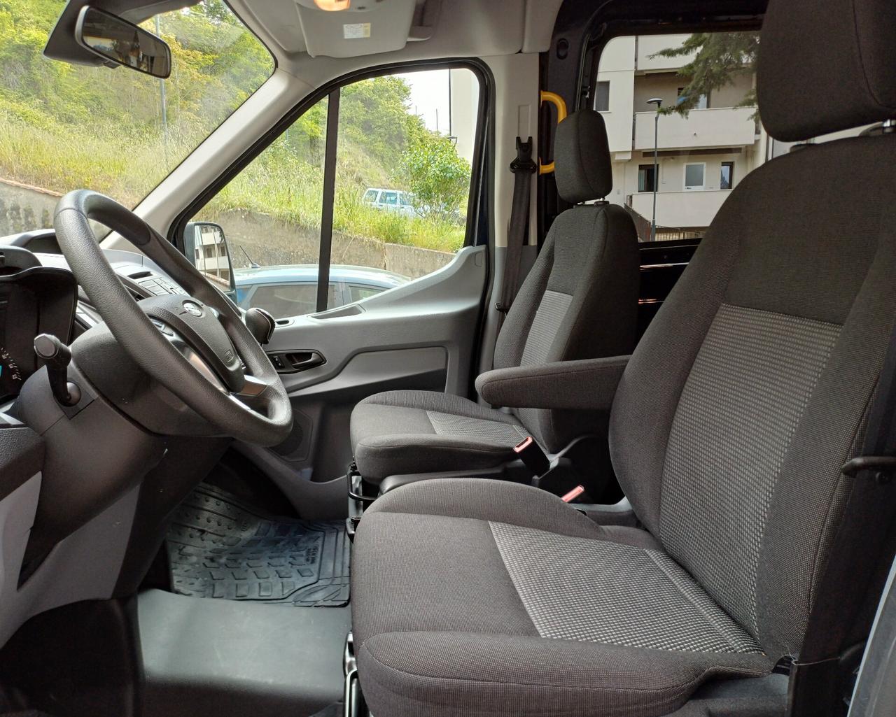 Ford Transit 2.0 Tdci 130cv Combi 8 Posti
