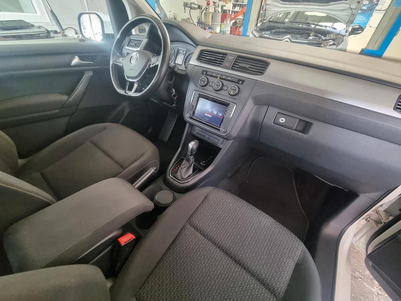 Volkswagen Caddy 2.0 TDI 102 CV DSG Trendline