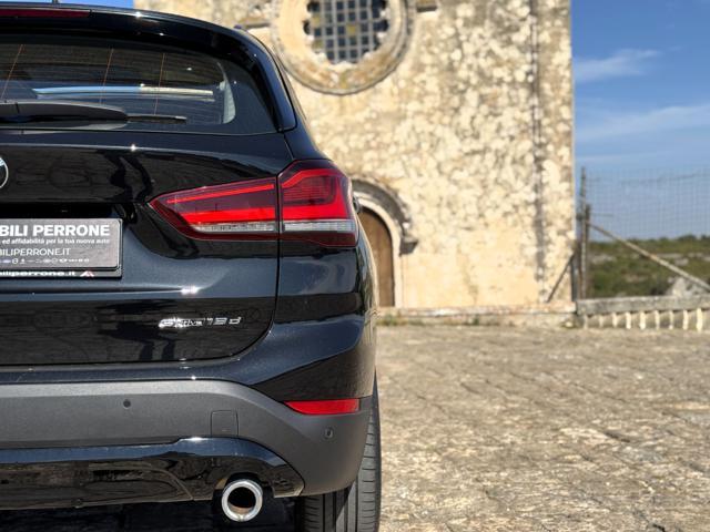 BMW X1 sDrive18d Business Advantage (Navi/Auto/LED)