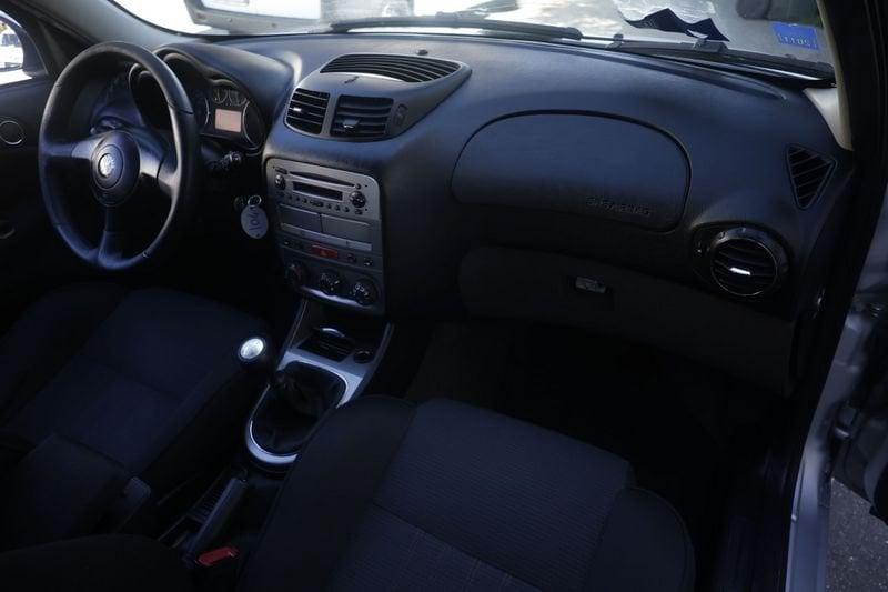 Alfa Romeo 147 Alfa Romeo 147 1.9 JTD (120) 3 porte Exclusive 88KW ANNO 2007