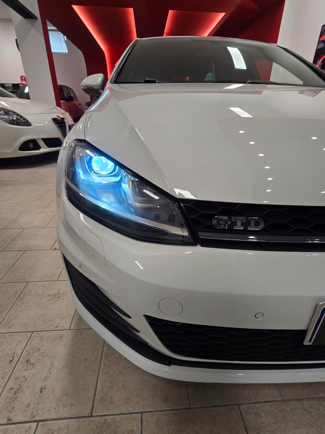 Volkswagen Golf GTD 2.0 TDI 5p. BlueMotion Technology