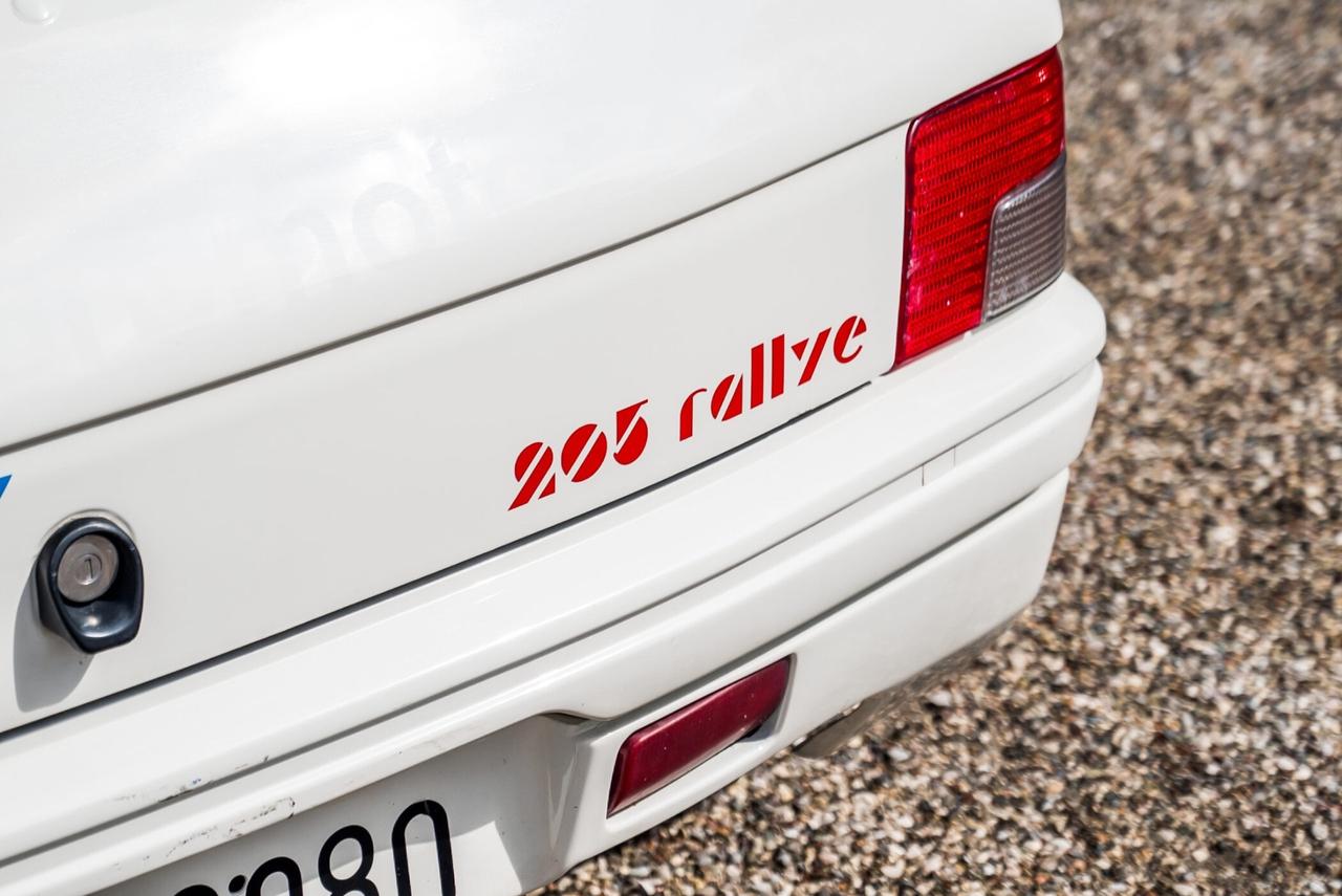 Peugeot 205 1.3 Rallye