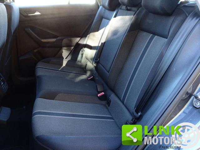 VOLKSWAGEN T-Roc 1.0 TSI 115 CV Style Neopatentati GARANTITA