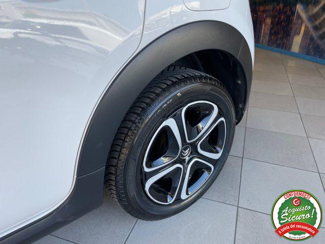 CITROEN C3 1.2 PureTech 110cv SHINE *NAVI