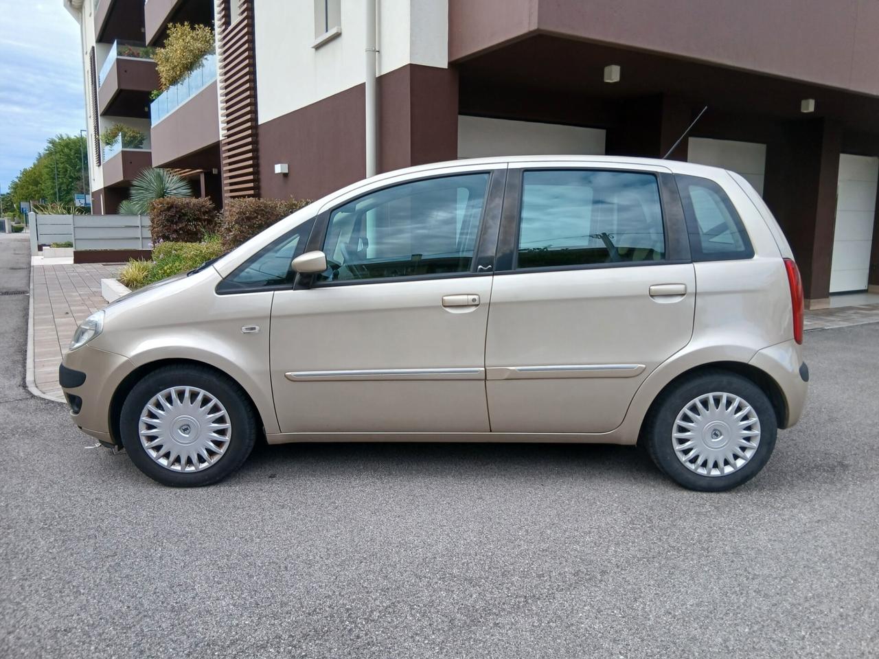 Lancia MUSA 1.4 Argento unico prop OK per neo patentati prezzo FINANZIABILE