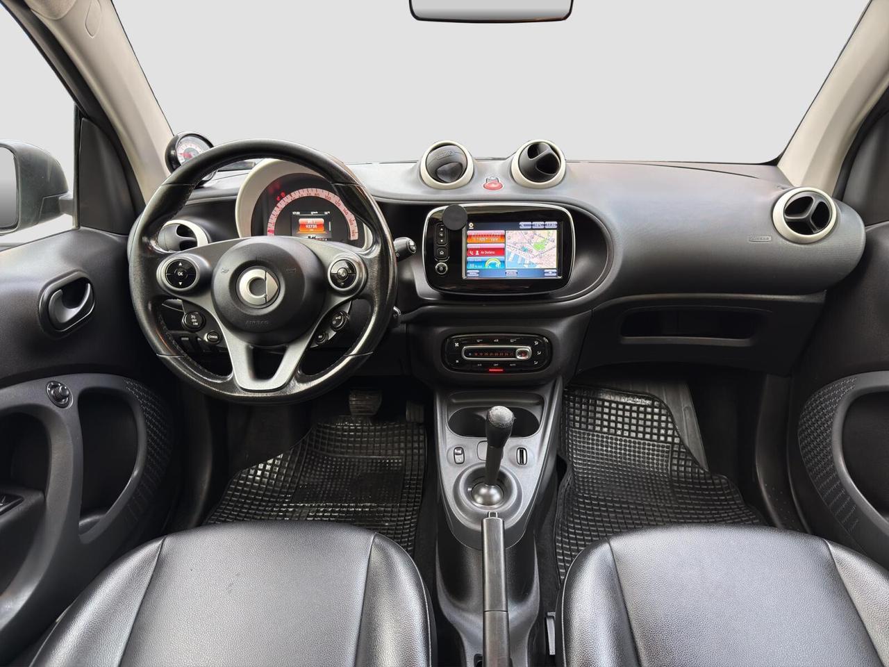 Smart ForTwo 1.0 twinamic 71cv Passion automatica Tetto 2019