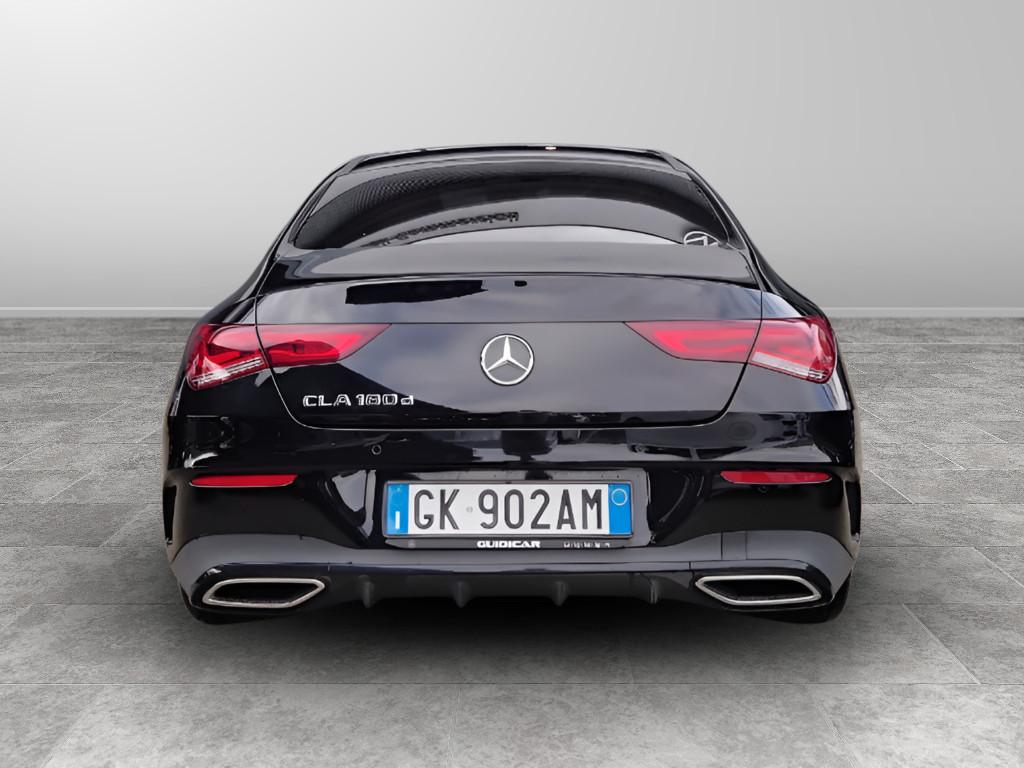 Mercedes-Benz CLA Coupe - C118 - CLA Coupe 180 d Premium auto