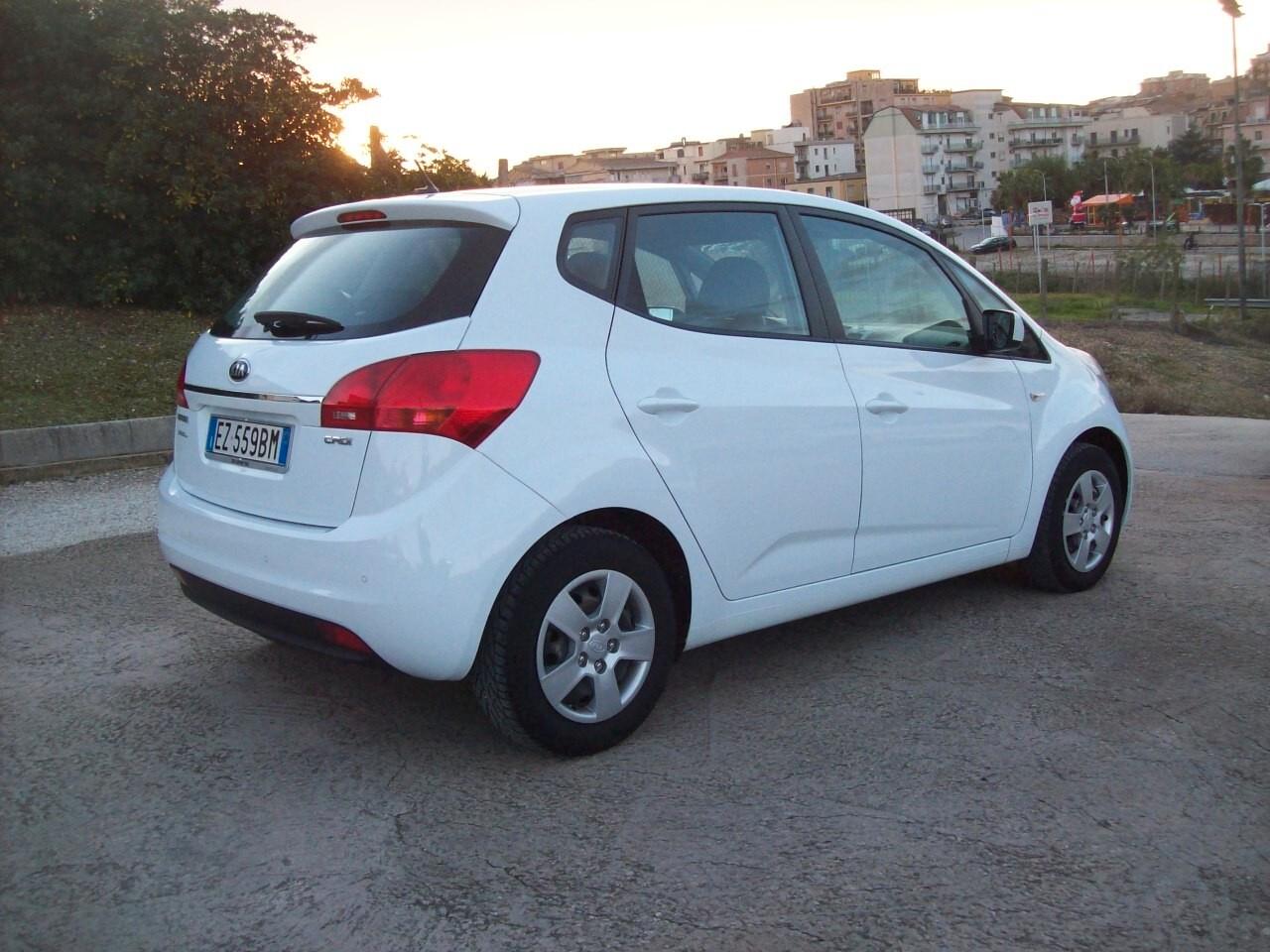 KIA VENGA 1.4 CRDI CV.90 ACTIVE "2015"