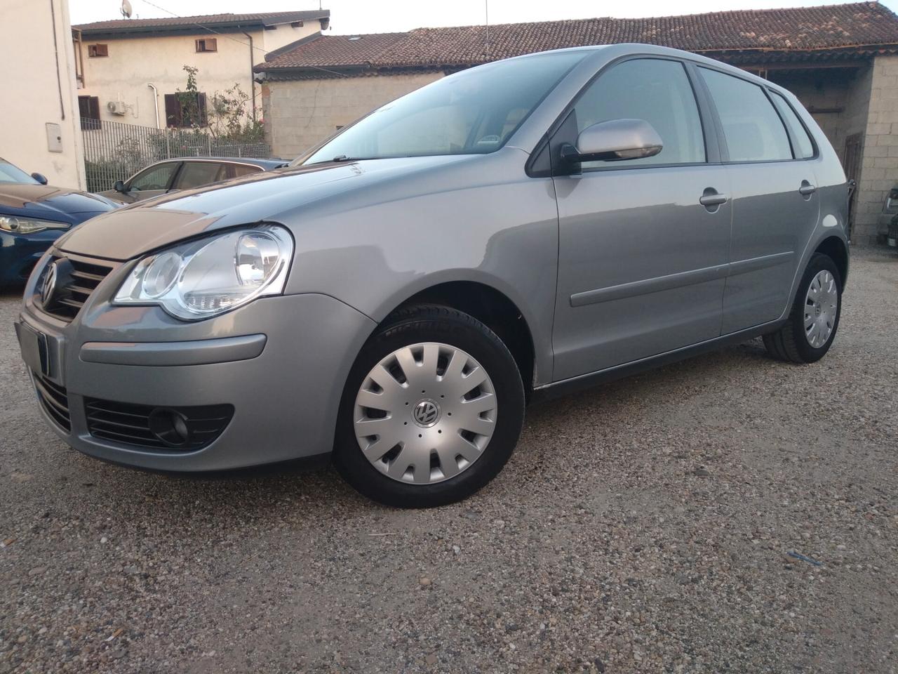 Volkswagen Polo 1.4 16v 80CV 5p. Comfortline