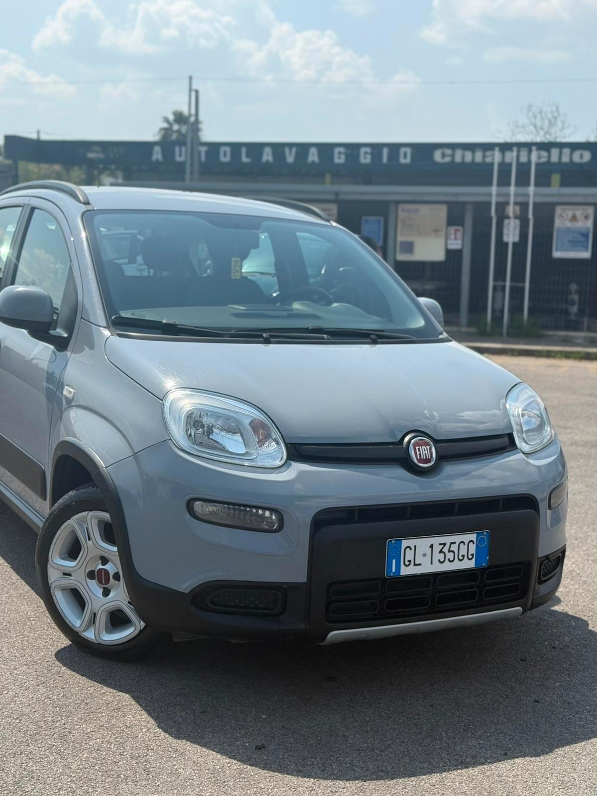 Fiat Panda Cross 2023 1.0 FireFly S&S Hybrid IVA ESPOSTA