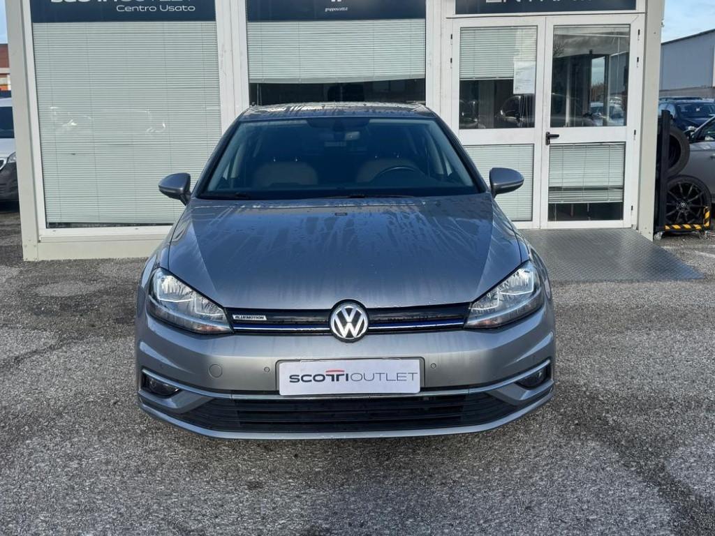 VOLKSWAGEN Golf VII 2017 5p - Golf 5p 1.5 tgi Executive 130cv dsg