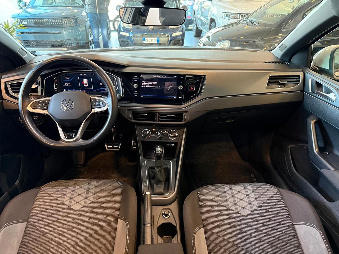 Volkswagen Taigo 1.0 TSI 110 CV DSG R-Line