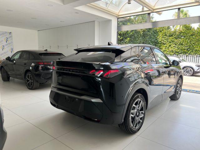 PEUGEOT 3008 Hybrid 145 e-DCS6 GT da?379,00 mensili