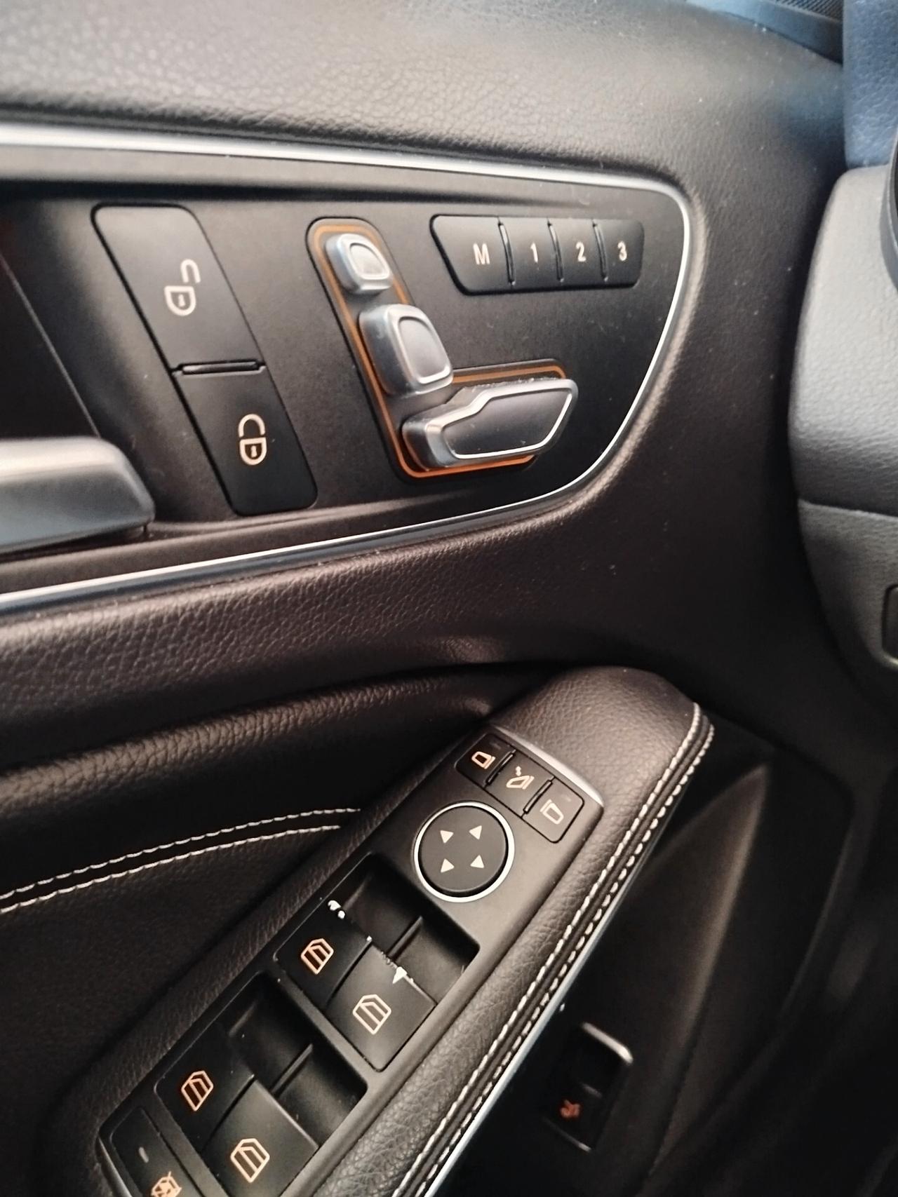 Mercedes-benz GLA 200 d Automatic 4Matic Premium Amg