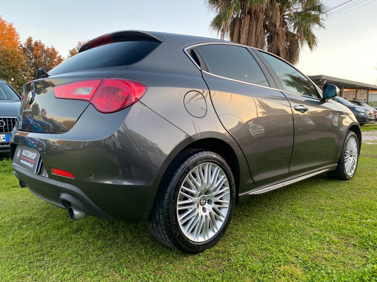 ALFA ROMEO - Giulietta - 2.0 JTDm-2 140 CV Distinctive - NEOPATENTATI - FINANZIABILE - PERMUTE