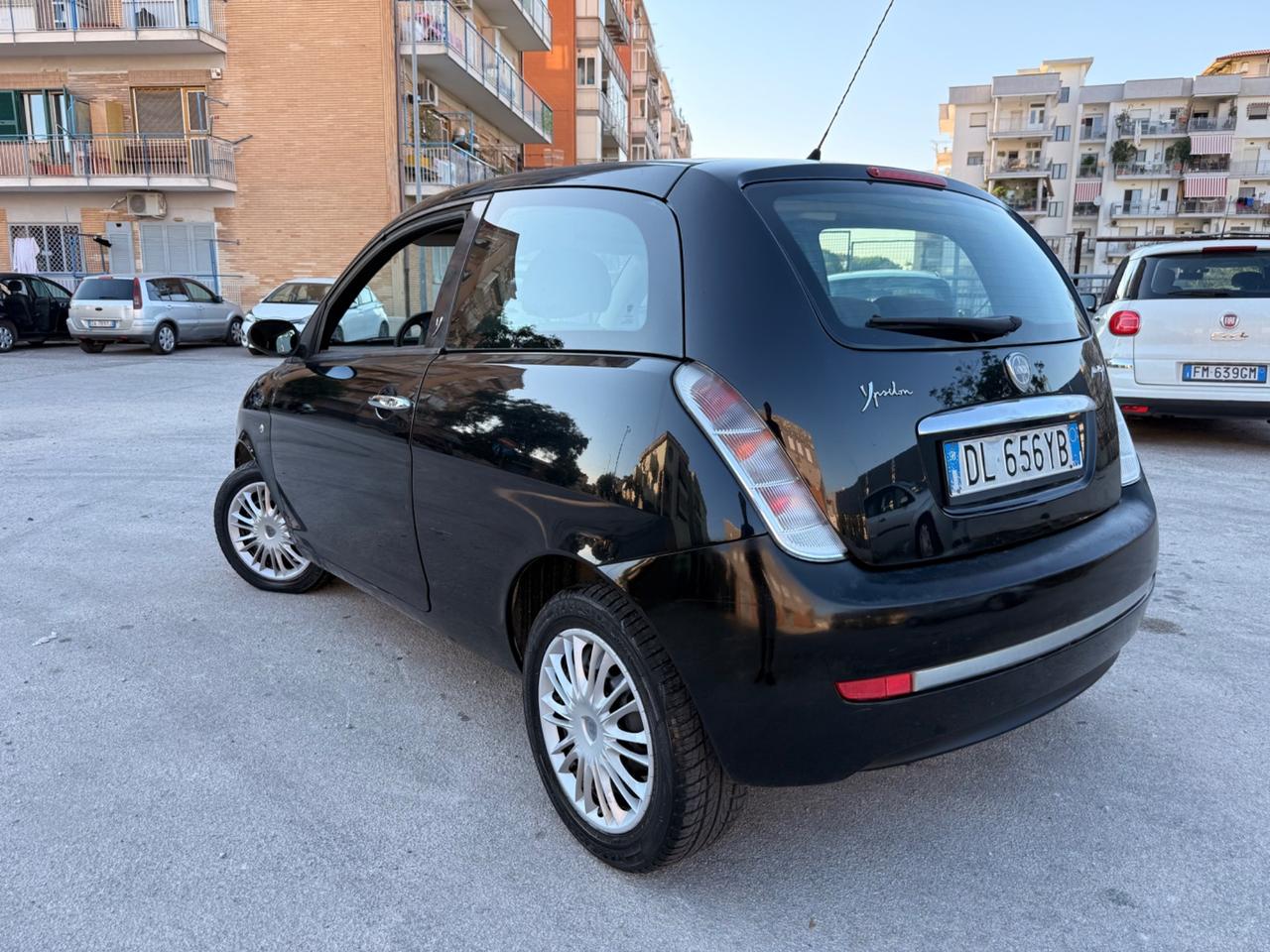 Lancia Ypsilon Restayling 1.3 MJT 75 CV Platino Full km150mila