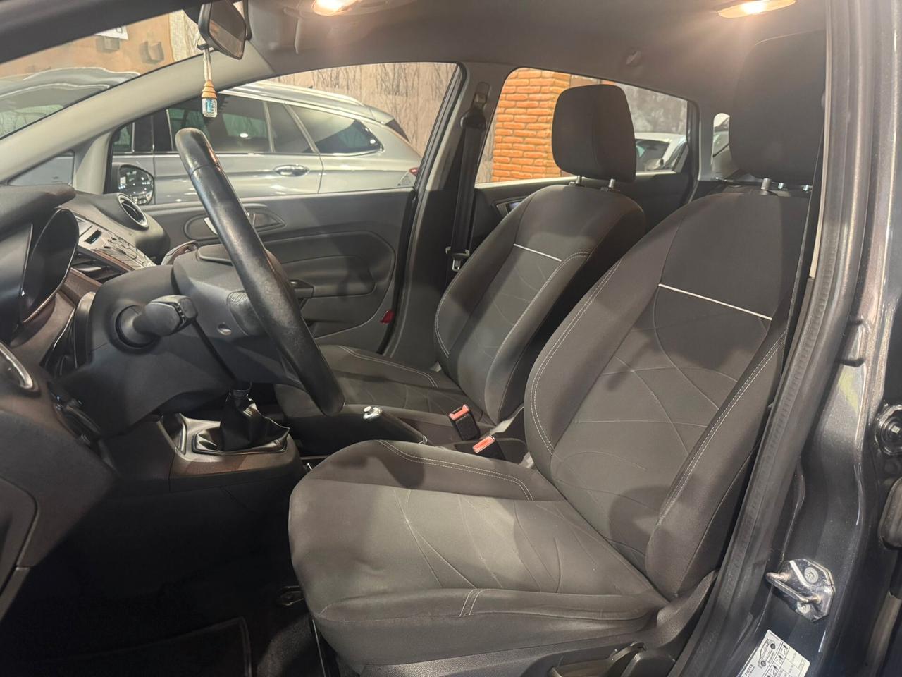 Ford Fiesta 1.5 TDCi 75CV 5 porte Business