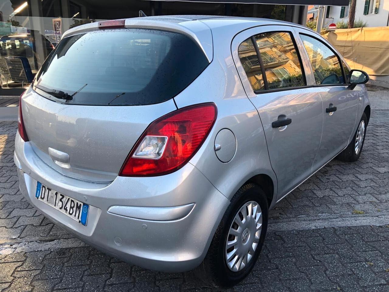 Opel Corsa 1.3 CDTI 75CV ecoFLEX OMOLOGATA EURO 4 SENZA FILTRO ANTIPARTICOLATO!!!5 porte UNICO PROPRIETARIO CON SOLO 24.497 KM GARANZIA EUROPEA DELLA CONFORMGEST X 12 MESI RINNOVABILE FINO A 24 MESI!!!