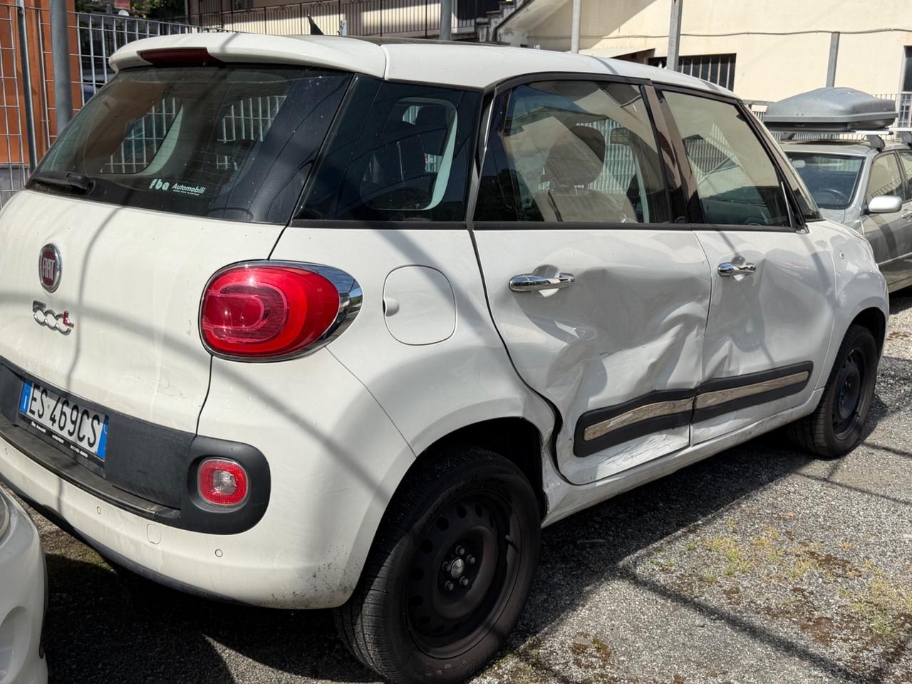 Fiat 500L 0.9 TwinAir Turbo metano 2013 incidentata