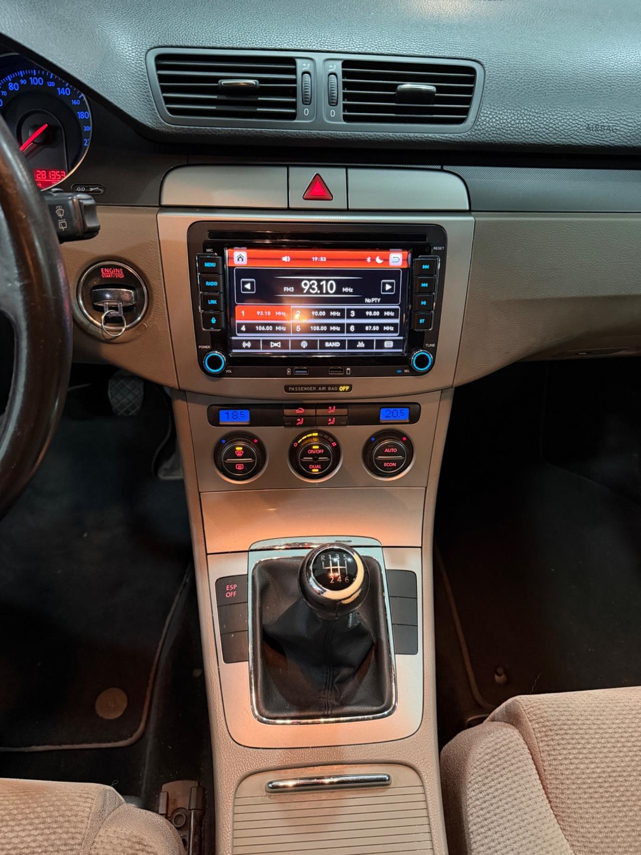 Volkswagen Passat 2.0 TDI DPF Var. Comfortline