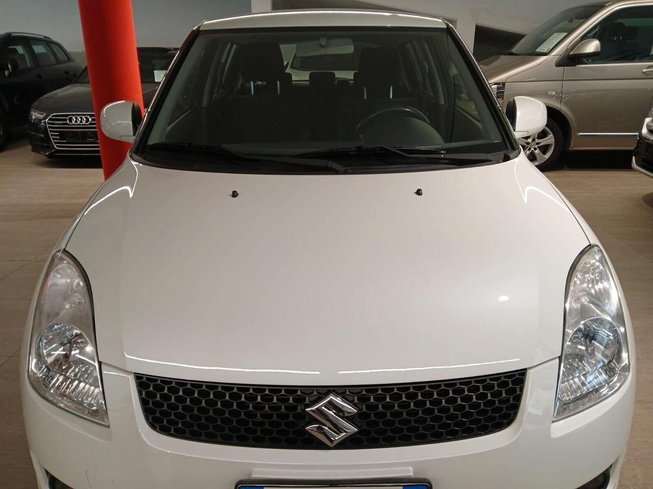 Suzuki Swift 1.3 4x4 16V 92 CV