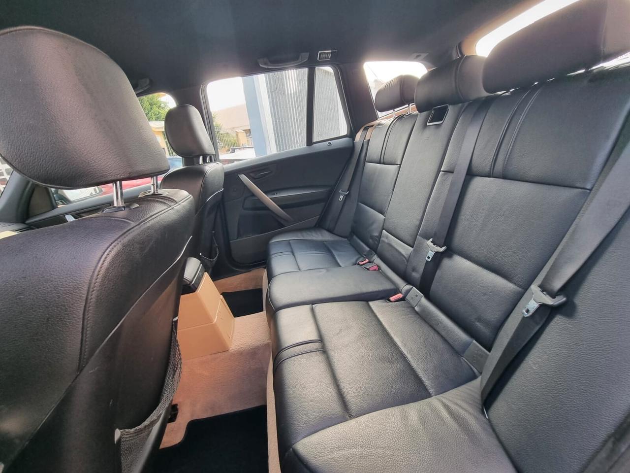 Bmw X3 2.0d cat Futura