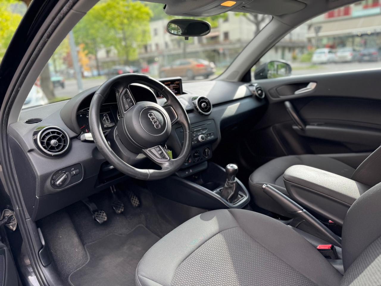Audi A1 SPB 1.2 TFSI S LINE EDITION PLUS - GIA' TAGLIANDATA - OK NEOPATENTATI