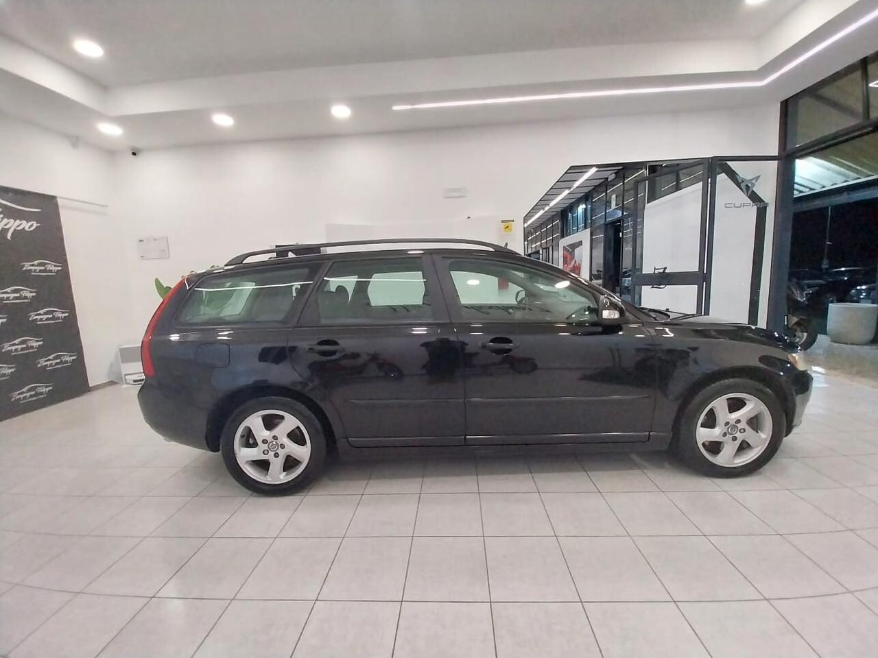 Volvo V50 2.0 150CV R-design 2011
