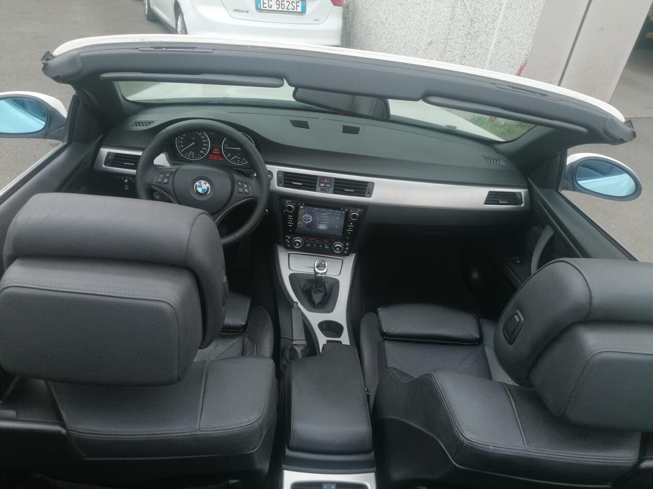 BMW 320d CABRIO Msport-PELLE-NAVI-BIXENON-