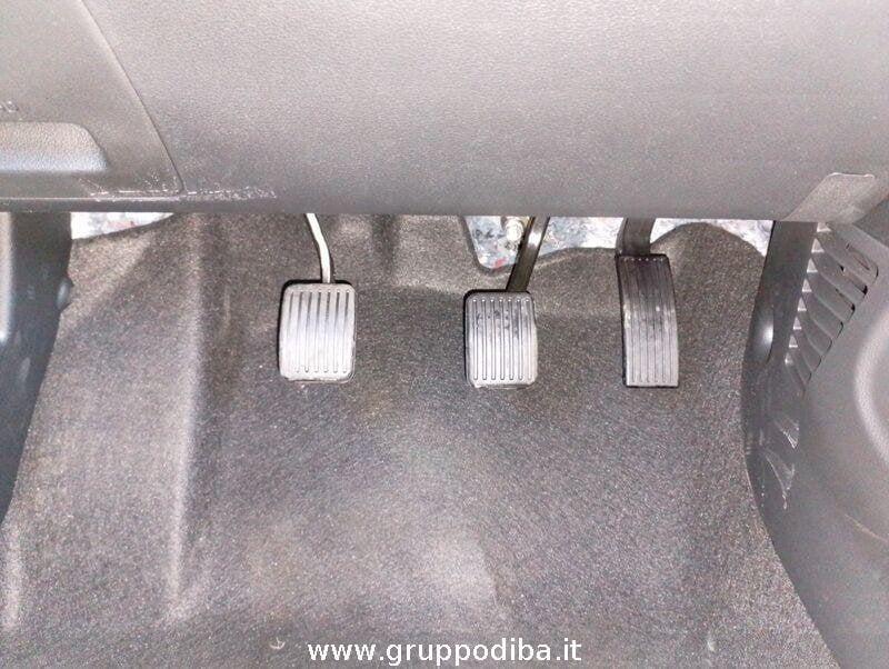 Hyundai i10 1.0 T-GDI MPI DOHC Petrol 5-speed M/T PE MY25 5P 1.0 MT CONNECTLINE