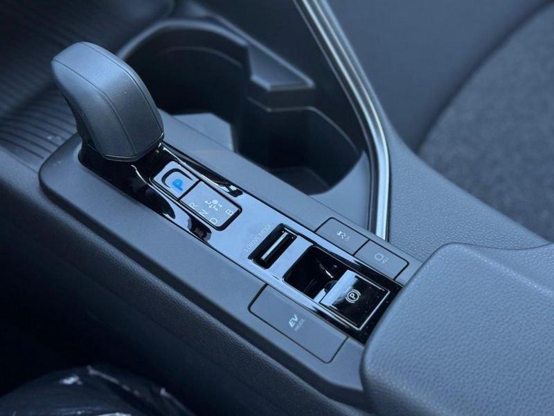 Toyota C-HR 1.8“NEW MODEL KM ZERO“