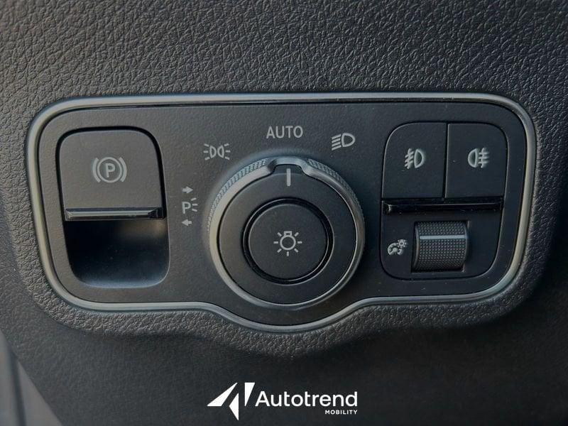 Mercedes-Benz GLB 180 d 116 CV Automatica Business Extra