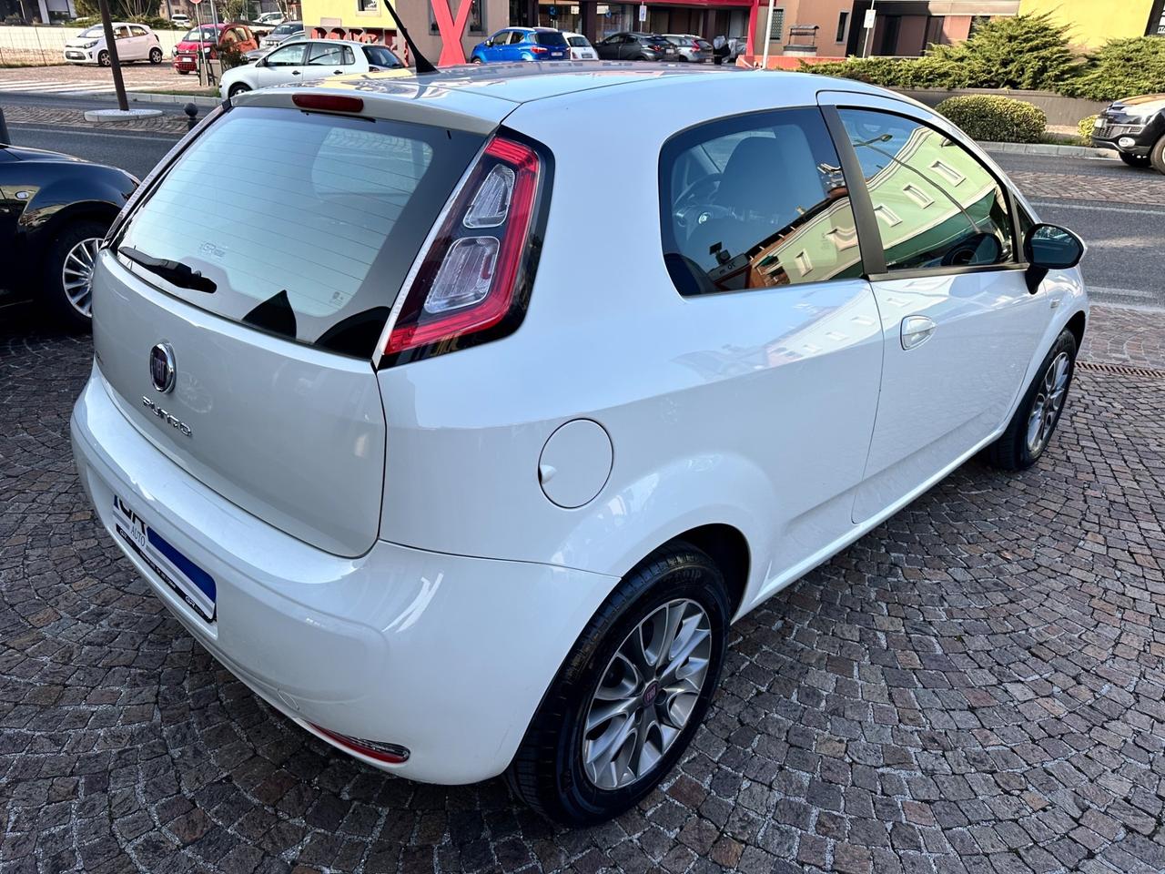 Fiat Punto Evo 1.3Mjt 75CV Dynamic -Neopatentati