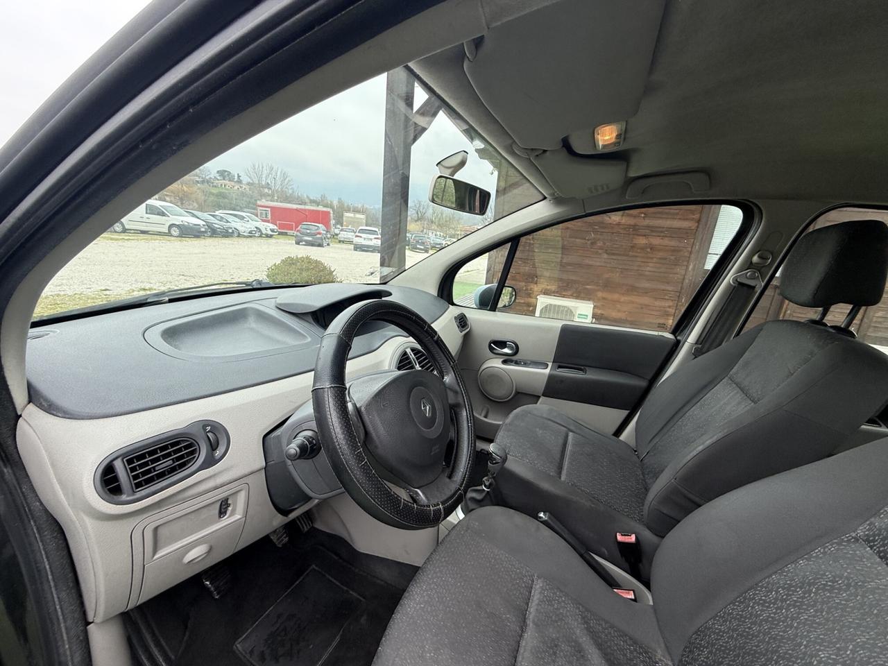 MODUS 1.5 DCI 65 CV