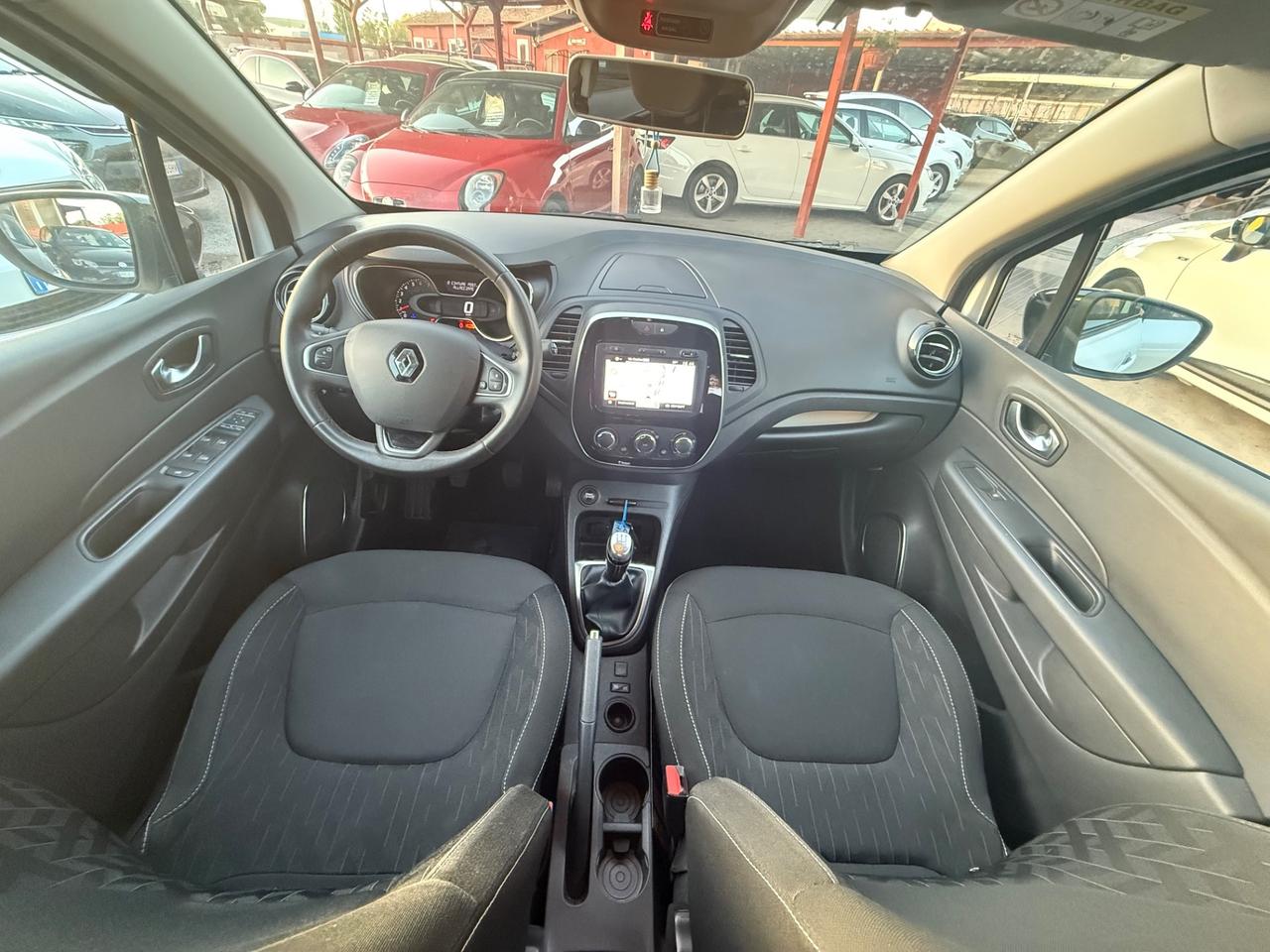 Captur 1.0 /unipro/rate/sport / unipro/ rate/ E6
