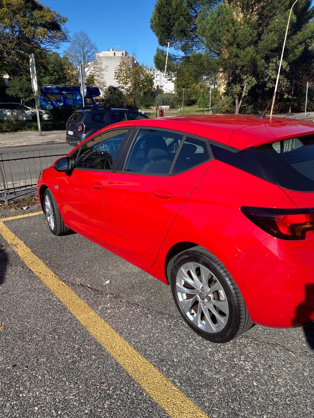 Opel Astra 1.4 100CV Sports Tourer Cosmo