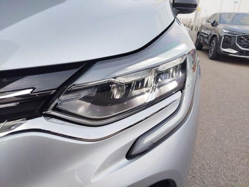 Renault Captur Captur 1.6 E-Tech hybrid Techno Fast Track 145cv auto