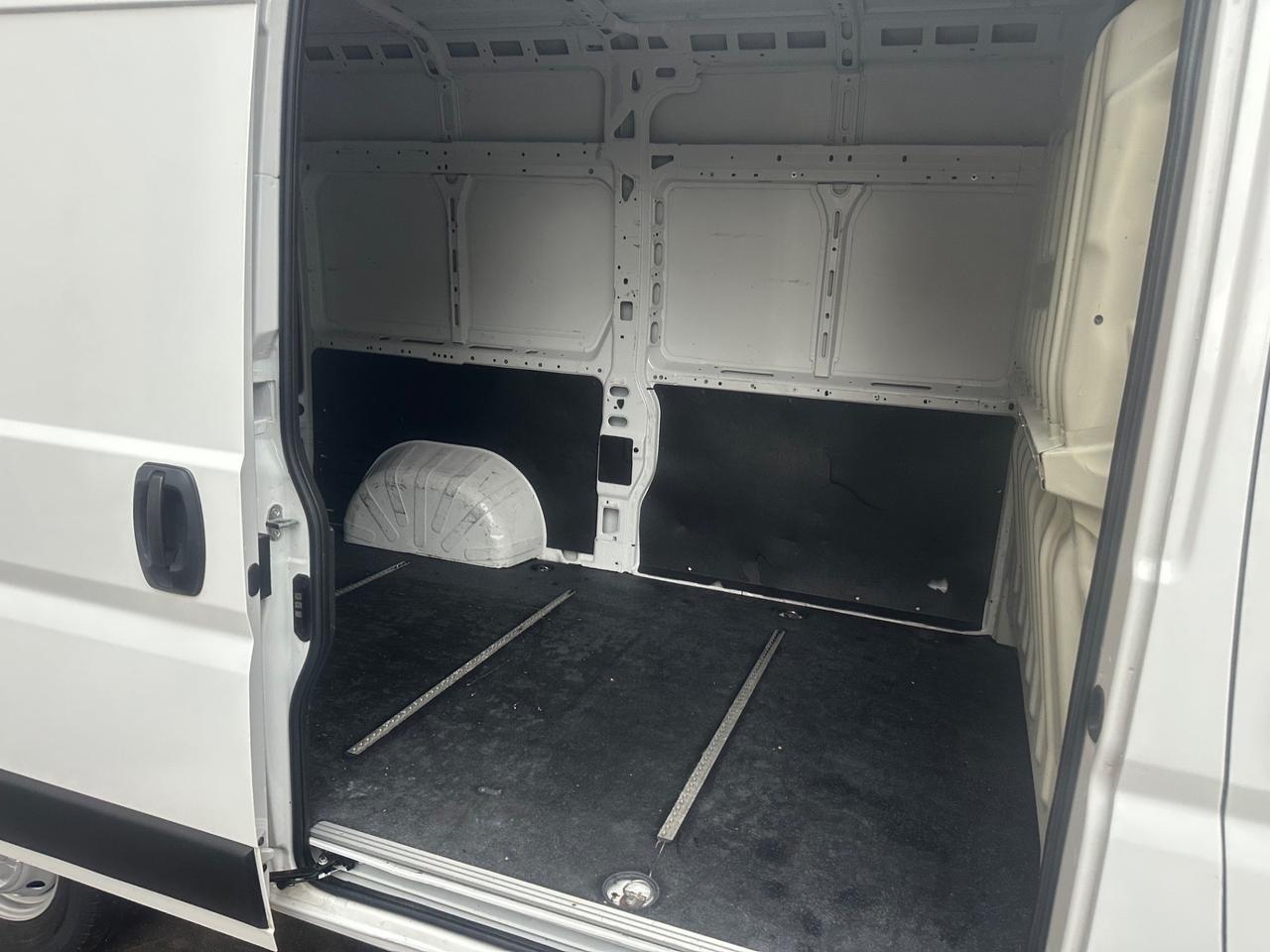 Peugeot Boxer 333 2.2 BlueHDi 140 2022 KM 120728 CERT 1PROP