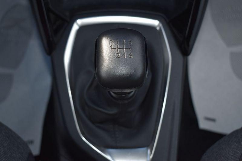 Peugeot 2008 2008 PureTech 100 S&S Active Pack