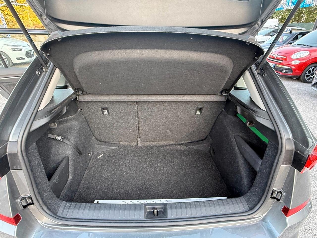 " DA VETRINA " Skoda Kamiq 1.5 TSI ACT Black Dots