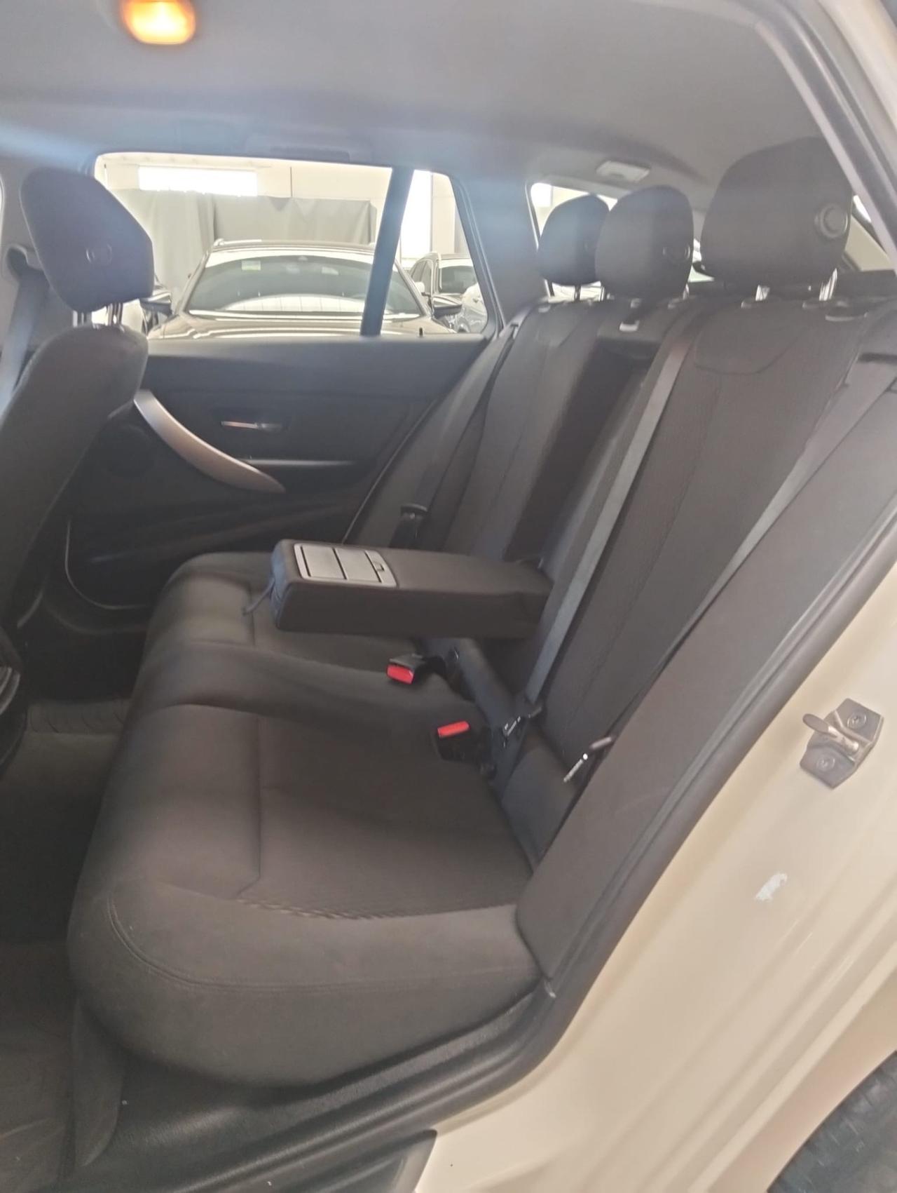 Bmw 318 318d Touring Luxury