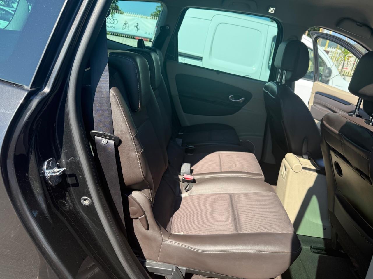 Renault Scenic Scénic X-Mod 1.9 dCi 130CV Dynamique