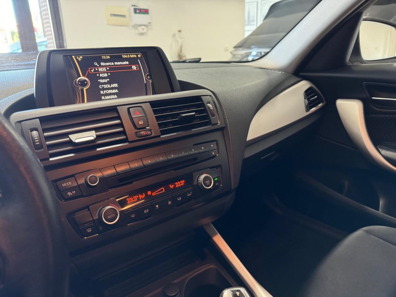 Bmw 116d 5p. Sport AUTOMATIC